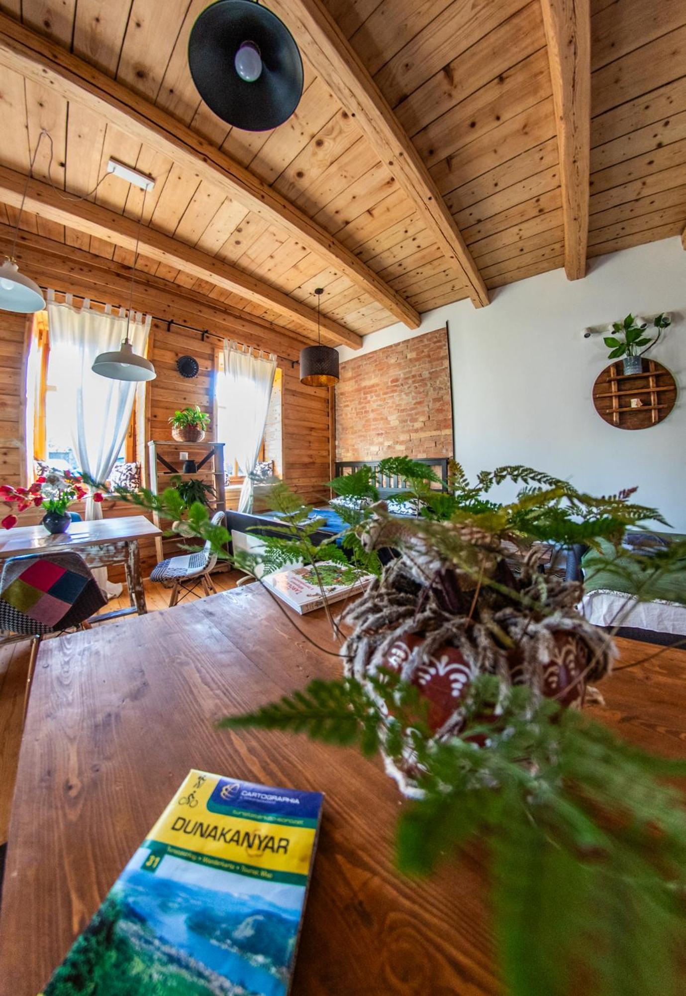 Minifaktura Loft Apartman & Reggelizo Es Etelbar Szokolya 외부 사진